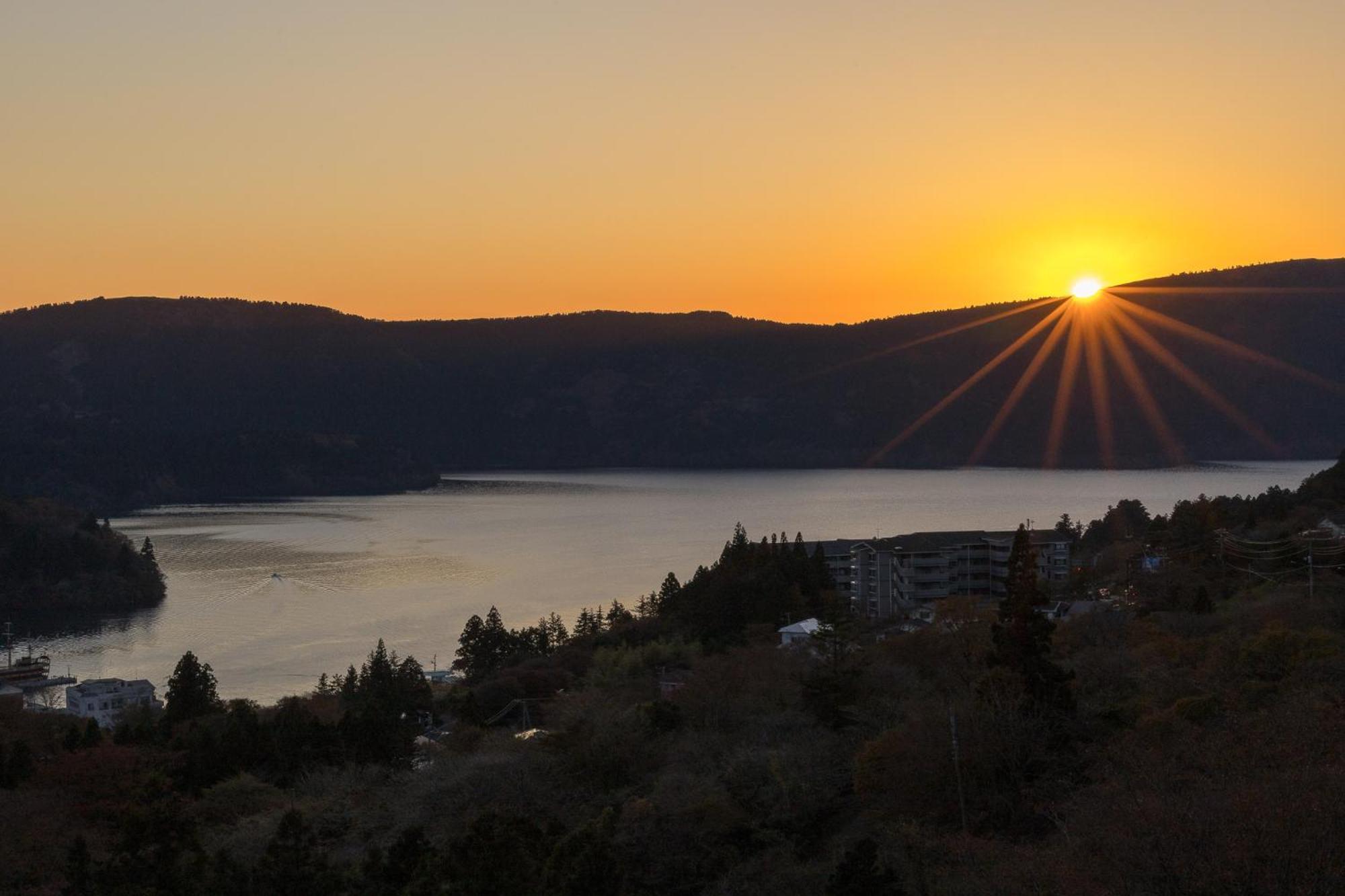 Hotel Ra Kuun Hakone Buitenkant foto
